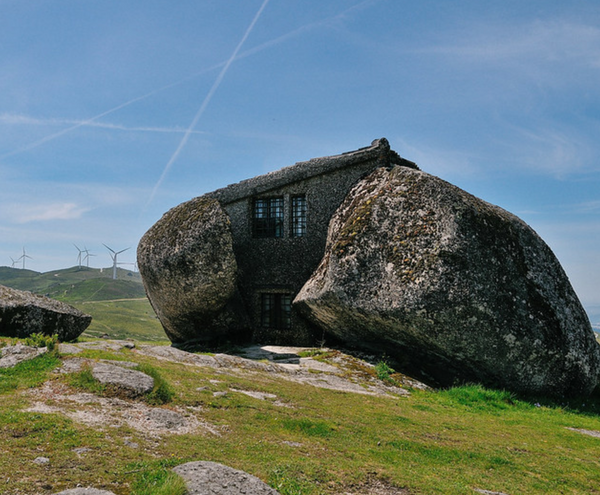 5 Stays that Seamlessly Blend in with Nature